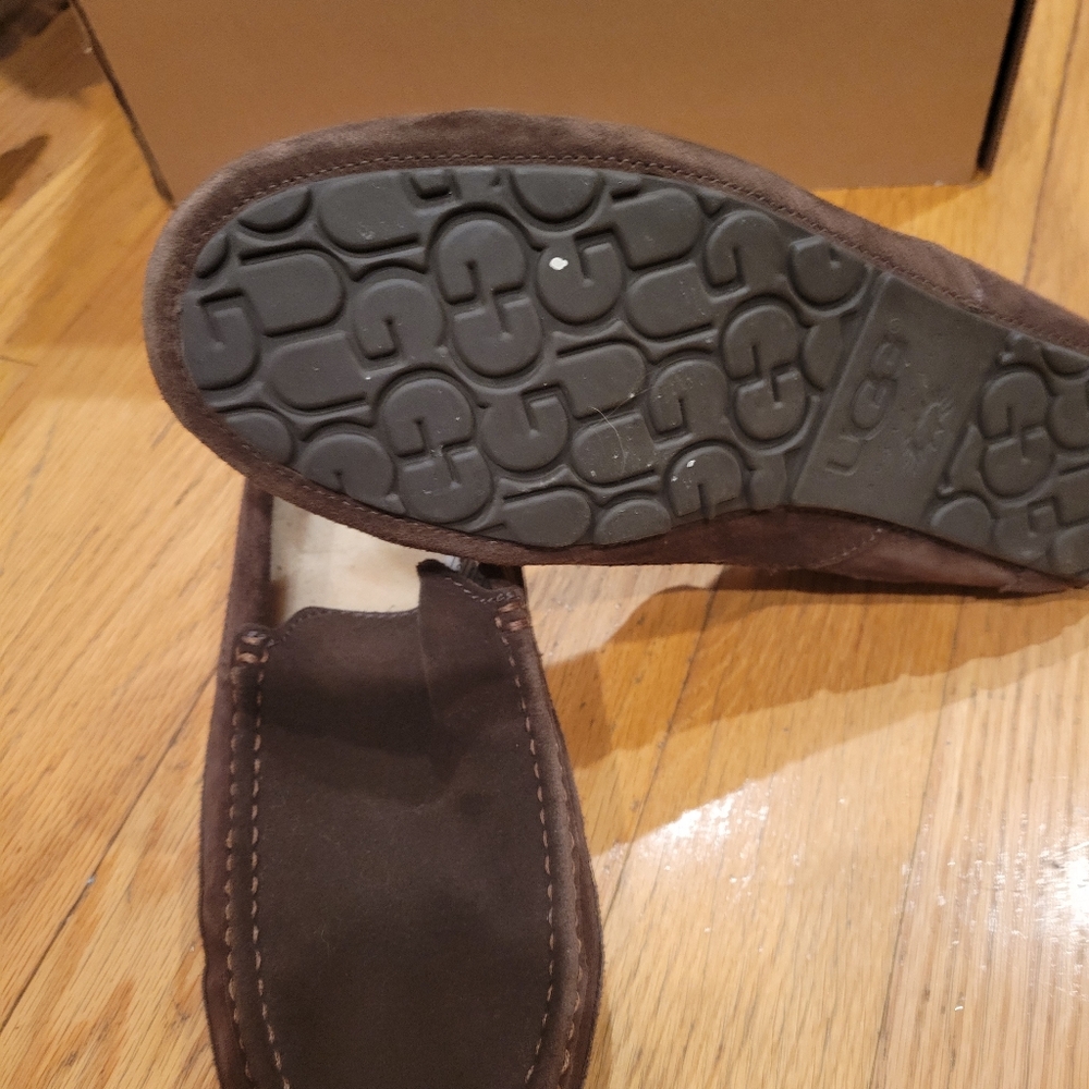 Brown uggs